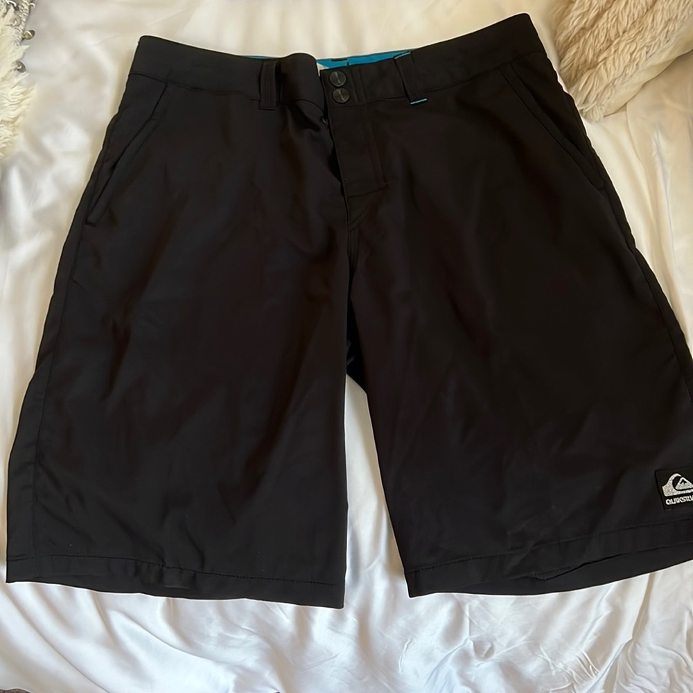 Quick Silver Mens Black Shorts